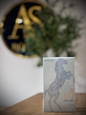 Lail Maleki Moroccan Blue Lattafa – Eau de Parfum Homme Oriental Boisé 100ml | Parfumerie à Nîmes